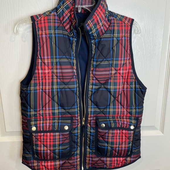 J crew Stewart tartan Plaid Quilted Vest with Pockets - Picture 1 of 13